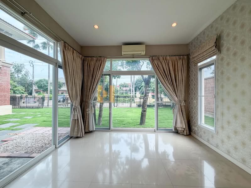 Laddarom Elegant Wongwan-Sathorn, Bangkok, 469 Kanchanapisek Road, Lak Song, Bang Khae, Bangkok, 4 Bedrooms, 383 sqm, Single Detached House For Sale, by HOME Real Estate Service, 500442596 - DDproperty.com