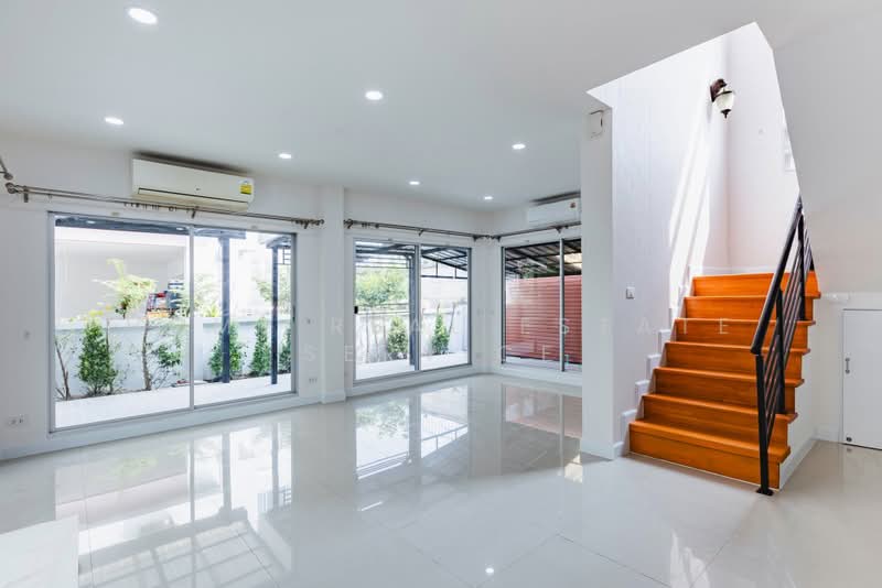 Life Bangkok Boulevard Rama 5, Nonthaburi, Yothathikan Road Nonthaburi 2001, Bang Si Thong, Bang Kruai, Nonthaburi, 3 Bedrooms, 180 sqm, Single Detached House For Sale, by HOME Real Estate Service, 500442629 - DDproperty.com