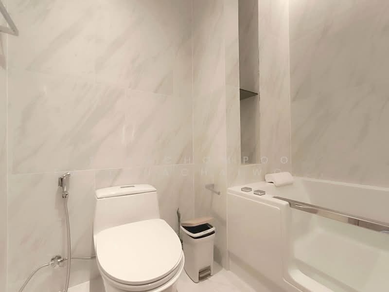 The Room Sukhumvit 38, Bangkok, Soi Sukhumvit 38, Phra Kanong, Khlong Toei, Bangkok, 1 Bedroom, 43 sqm, Condo For Rent, by Tongchompoo Pattanachaiwongkoon, 500442638 - DDproperty.com