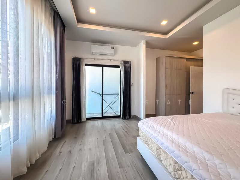 Luxury 2Storey Townhouse for Sale Khao Noi East Pattaya 3 Bed, Chon Buri (Pattaya), Bang Lamung, Bang Lamung (Pattaya), Chon Buri (Pattaya), 3 Bedrooms, 140 sqm, Townhouse For Sale, by PLC real estate, 500442717 - DDproperty.com