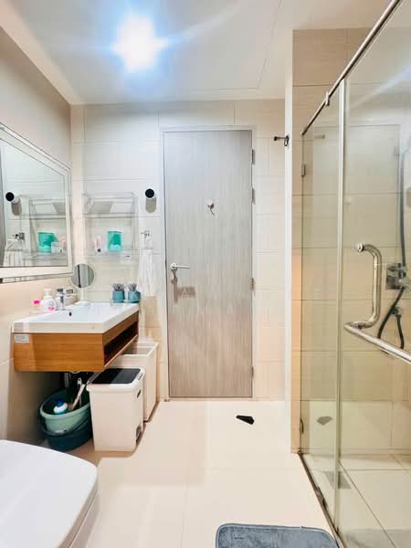 AERAS Beachfront Condominium Jomtien : แอราส คอนโด, ชลบุรี, หมู่ 12 ซอยจอมเทียน 17 ถนนหาดจอมเทียน, หนองปรือ, บางละมุง, ชลบุรี, 48 ตร.ม., คอนโด ขาย, โดย Pukkawadee Thapmathi, 500442734 - DDproperty.com