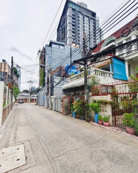 ทาวน์เฮ้าส์พระโขนง กรุงเทพมหานคร, Bangkok, Bang Chak, Phra Khanong, Bangkok, 4 Bedrooms, 100 sqm, Townhouse For Sale, by The Best Property นุช, 500442749 - DDproperty.com