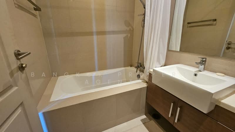 Noble Refine, Bangkok, Soi Sukhumvit 26, Sukhumvit Road, Khong Tan, Khlong Toei, Bangkok, 2 Bedrooms, 68 sqm, Condo For Rent, by BANGKOK PROPERTY AGENTS, 500442752 - DDproperty.com