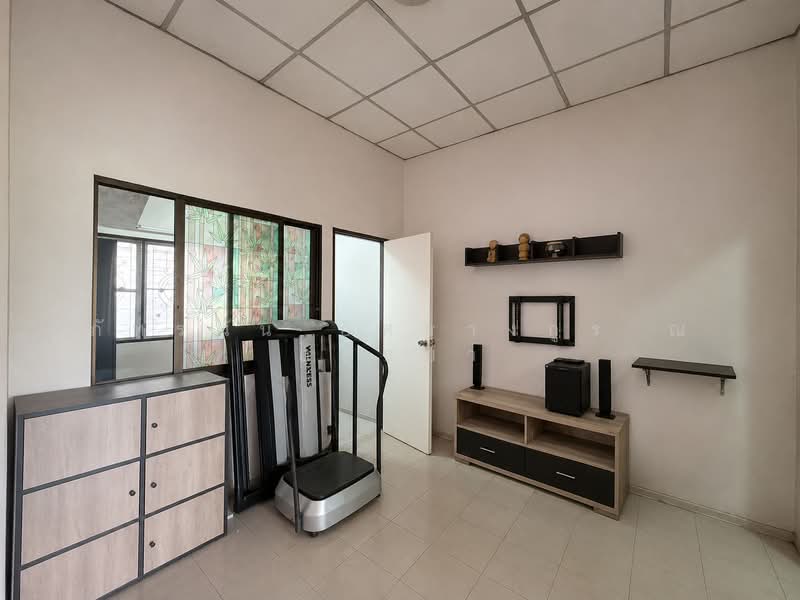 Nanthawan Sent 2, Bangkok, Krathum Rai, Nong Chok, Bangkok, 3 Bedrooms, 164 sqm, Semi-Detached House (Twin House) For Sale, by ภัทรนัน อิศรางกูร ณ อยุธยา, 500442771 - DDproperty.com