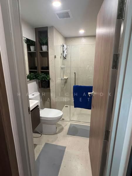 Nue Core Khu Khot Station, Pathum Thani, Khu Khot, Lam Luk Ka, Pathum Thani, 2 Bedrooms, 58 sqm, Condo For Rent, by Hathaichanok Saenset, 500442772 - DDproperty.com
