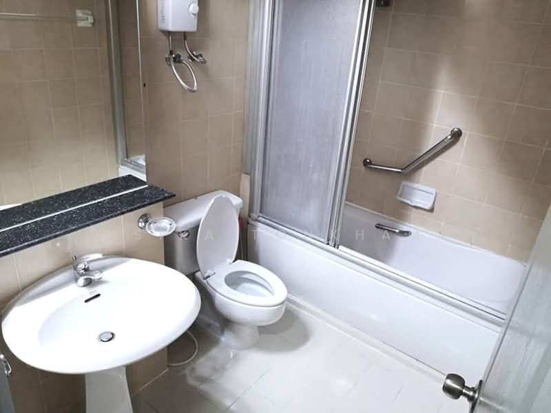 The Waterford Diamond Tower Sukhumvit, Bangkok, 758/18  Soi Sukhumvit 30/1, Sukhumvit Road, Khlong Toei, Bangkok, 1 Bedroom, 52 sqm, Condo For Rent, by Isika Tonkham, 500442800 - DDproperty.com