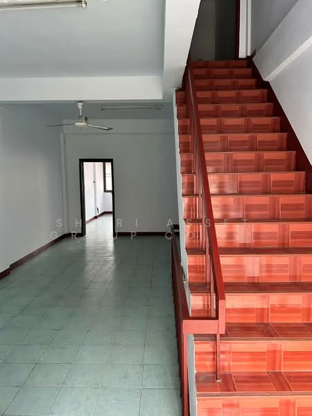 Commercial buildings at Chiang Mai Moat, Chiang Mai, Phra Singh, Muang Chiang Mai, Chiang Mai, , 64 sqm, Shophouse For Sale, by Shori Asset Group Co., Ltd., 500442810 - DDproperty.com