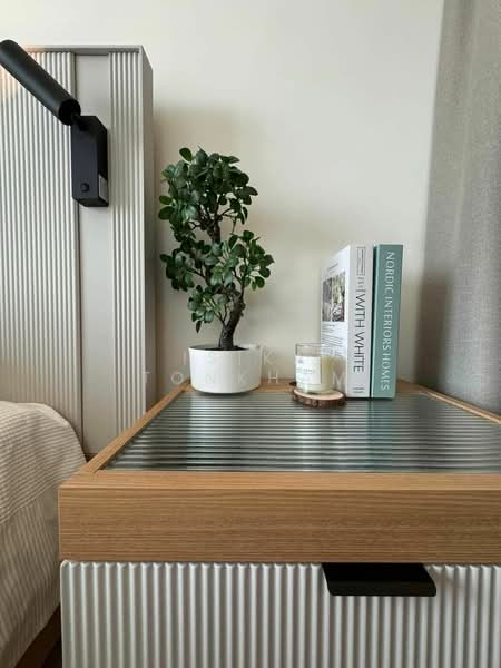 Life Asoke, Bangkok, Asoke-Dindang Road, Bang Kapi, Huai Khwang, Bangkok, 1 Bedroom, 35 sqm, Condo For Rent, by Isika Tonkham, 500442836 - DDproperty.com