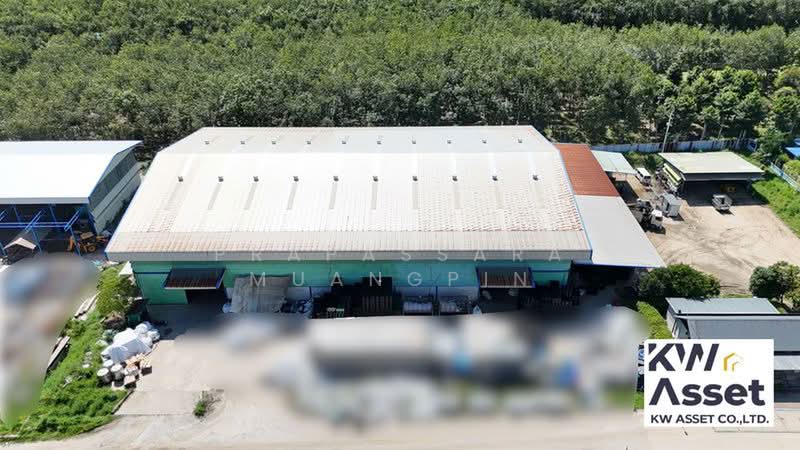 ขายโรงงานพร้อมที่ดิน 24-1-10 ไร่ พร้อมใบรง.4 105, 53(5) ต.พนานิคม อ.นิคมพัฒนา จ.ระยอง, Rayong, Phananikhom, Nikhom Pattana, Rayong, , 5,310 sqm, Warehouse/Factory For Sale, by Prapassara Muangpin, 500442883 - DDproperty.com
