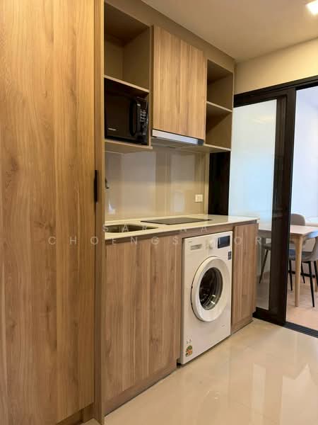 The Base Urban Rama 9, Bangkok, Huai Khwang, Bangkok, 1 Bedroom, 35 sqm, Condo For Rent, by Sarena Choengsamor, 500442946 - DDproperty.com