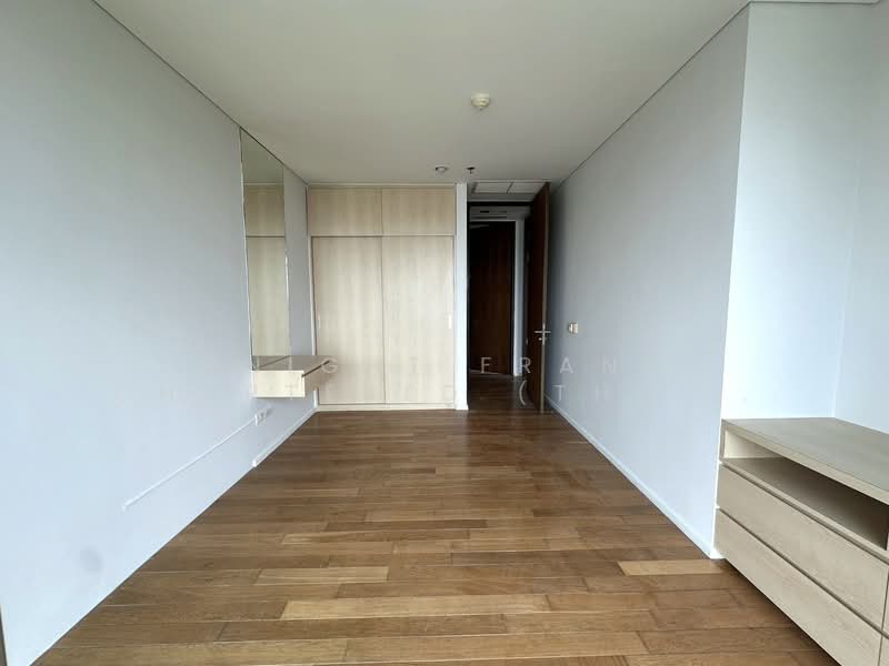 The Lakes, Bangkok, 123 Ratchadaphisek Road, Khlong Toei, Bangkok, 3 Bedrooms, 210 sqm, Condo For Rent, by Knight Frank Chartered (Thailand) Co.,Ltd, 500442950 - DDproperty.com