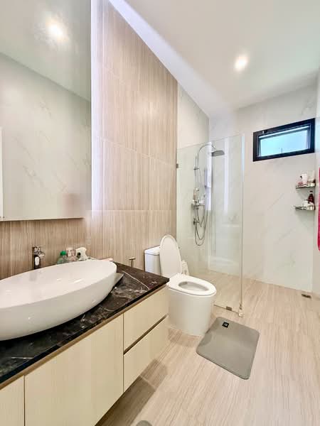 2-Story Modern Luxury Detached House for Sale in Phutthabucha 34, Bangkok, พุทธบูชา 34, Bangmot, Thung Khru, Bangkok, 3 Bedrooms, 244 sqm, Single Detached House For Sale, by ธีรนุช ธีระวาทิน, 500442996 - DDproperty.com