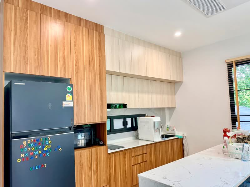 2-Story Modern Luxury Detached House for Sale in Phutthabucha 34, Bangkok, พุทธบูชา 34, Bangmot, Thung Khru, Bangkok, 3 Bedrooms, 244 sqm, Single Detached House For Sale, by ธีรนุช ธีระวาทิน, 500442996 - DDproperty.com