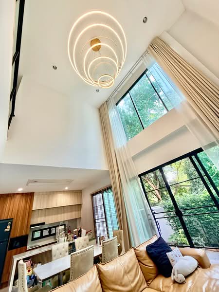 2-Story Modern Luxury Detached House for Sale in Phutthabucha 34, Bangkok, พุทธบูชา 34, Bangmot, Thung Khru, Bangkok, 3 Bedrooms, 244 sqm, Single Detached House For Sale, by ธีรนุช ธีระวาทิน, 500442996 - DDproperty.com