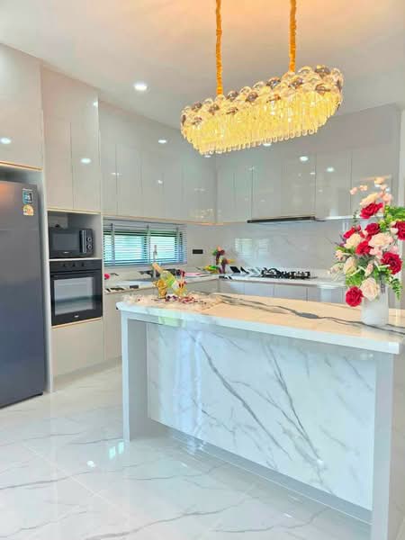 ขายบ้านเดี่ยวพูลวิลล่าสร้างใหม่ 2 ชั้น BRAND NEW LUXURY POOL VILLA พัทยา-ห้วยใหญ่ พร้อมสระว่าย, ชลบุรี, ห้วยใหญ่, บางละมุง, ชลบุรี, 243 ตร.ม., บ้านเดี่ยว ขาย, โดย คุณเบ้นซ์, 500443019 - DDproperty.com