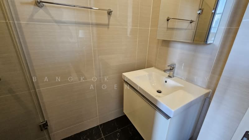 Park Origin Phrom Phong (Park 24), Bangkok, 68 Soi Sukhumvit 24, Khong Tan, Khlong Toei, Bangkok, 2 Bedrooms, 56 sqm, Condo For Rent, by BANGKOK PROPERTY AGENTS, 500443050 - DDproperty.com