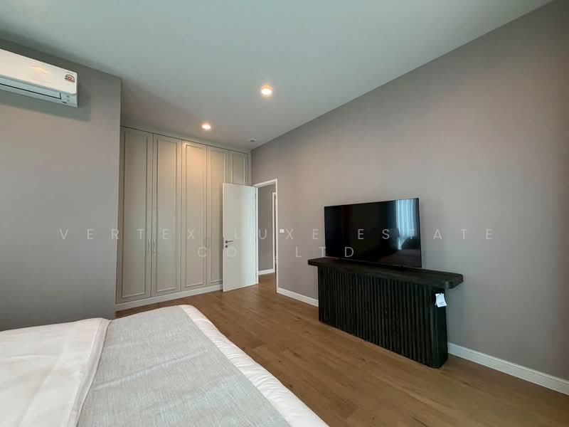 Narinsiri Krungthep Kreetha, Bangkok, Saphan Sung, Bangkok, 5 Bedrooms, 430 sqm, Single Detached House For Rent, by Vertex Luxe Estate Co.,LTD, 500443078 - DDproperty.com