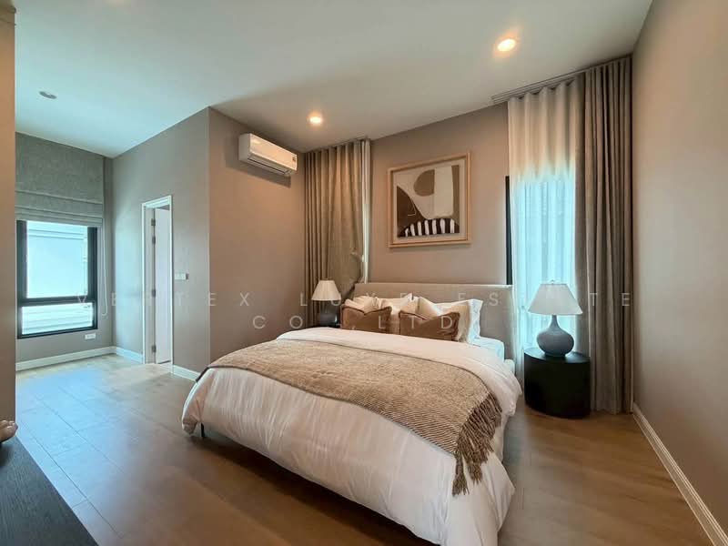 Narinsiri Krungthep Kreetha, Bangkok, Saphan Sung, Bangkok, 5 Bedrooms, 430 sqm, Single Detached House For Rent, by Vertex Luxe Estate Co.,LTD, 500443078 - DDproperty.com