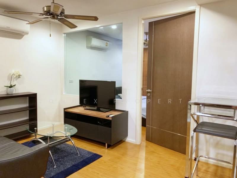 15 Sukhumvit Residences, Bangkok, Soi Sukhumvit 15, Khlongtoei Nua, Watthana, Bangkok, 1 Bedroom, 45 sqm, Condo For Sale, by Connex Property, 500443096 - DDproperty.com