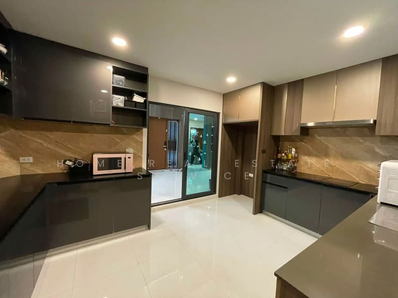 The City Bangna, Samut Prakan, Bang Phli Yai, Bang Kaeo, Bang Plee, Samut Prakan, 5 Bedrooms, 471 sqm, Single Detached House For Rent, by HOME Real Estate Service, 500443100 - DDproperty.com
