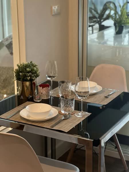 The Room Sukhumvit 62, Bangkok, 2288 Sukhumvit Road, Bang Chak, Phra Khanong, Bangkok, 1 Bedroom, 45 sqm, Condo For Rent, by Natrinee Aphirachatanon, 500443108 - DDproperty.com