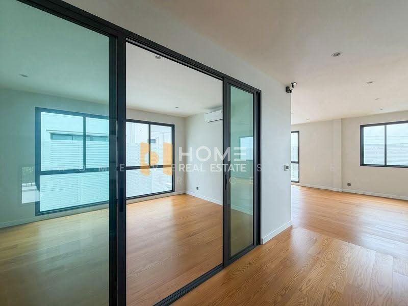 CINQ ROYAL The Eighteen Bangna KM.7, Samut Prakan, Bang Kaeo, Bang Plee, Samut Prakan, 5 Bedrooms, 748 sqm, Single Detached House For Sale, by HOME Real Estate Service, 500443158 - DDproperty.com