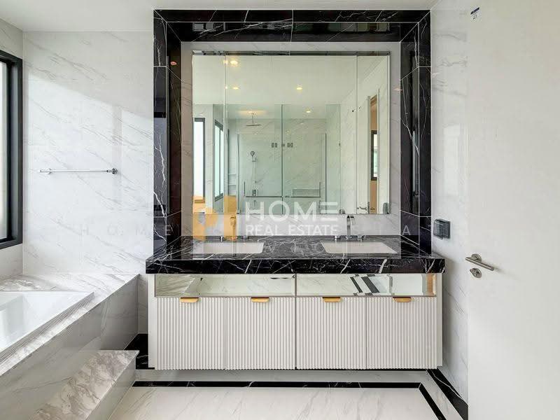 CINQ ROYAL The Eighteen Bangna KM.7, Samut Prakan, Bang Kaeo, Bang Plee, Samut Prakan, 5 Bedrooms, 748 sqm, Single Detached House For Sale, by HOME Real Estate Service, 500443158 - DDproperty.com