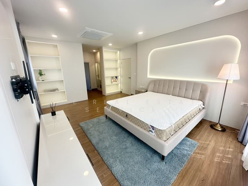 Centro Bangna, Samut Prakan, 111 Soi 3, Bang Kaeo, Bang Plee, Samut Prakan, 4 Bedrooms, 303 sqm, Single Detached House For Sale, by HOME Real Estate Service, 500443189 - DDproperty.com