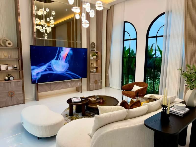 ขายบ้านเดี่ยวชั้นเดียว Luxuryพูลวิลล่าสร้างใหม่ สไตล์ Modern Classic 401 ตร.ว. พัทยา, Chon Buri (Pattaya), Nong Pru, Bang Lamung (Pattaya), Chon Buri (Pattaya), 5 Bedrooms, 543 sqm, Single Detached House For Sale, by คุณเบ้นซ์, 500443227 - DDproperty.com