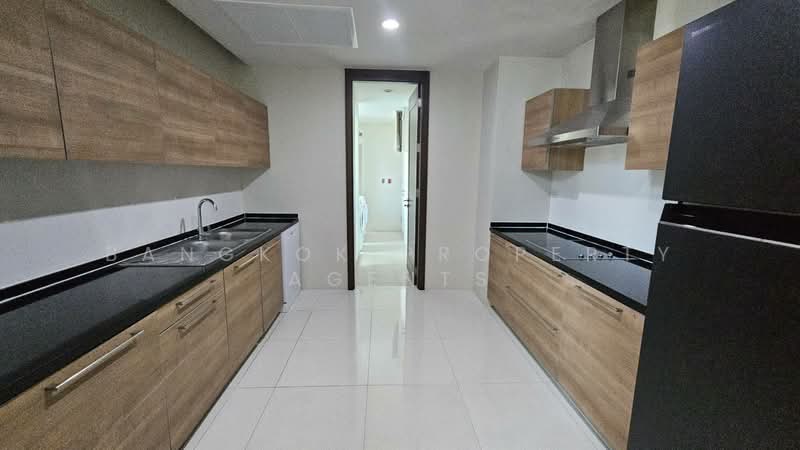 Vasu The Residence, Bangkok, Soi Sukhumvit 55, Khlong Tan Nua, Watthana, Bangkok, 3 Bedrooms, 231 sqm, Condo For Rent, by BANGKOK PROPERTY AGENTS, 500443234 - DDproperty.com