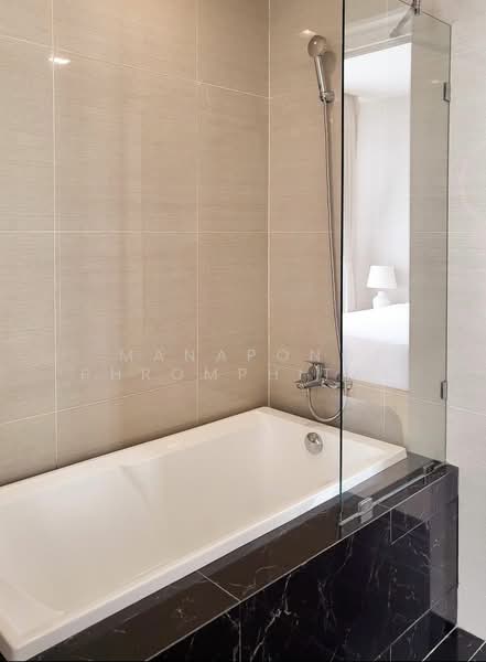 Park Origin Phrom Phong (Park 24), Bangkok, 68 Soi Sukhumvit 24, Khong Tan, Khlong Toei, Bangkok, 2 Bedrooms, 56 sqm, Condo For Rent, by Manapong Phromphitak, 500443238 - DDproperty.com
