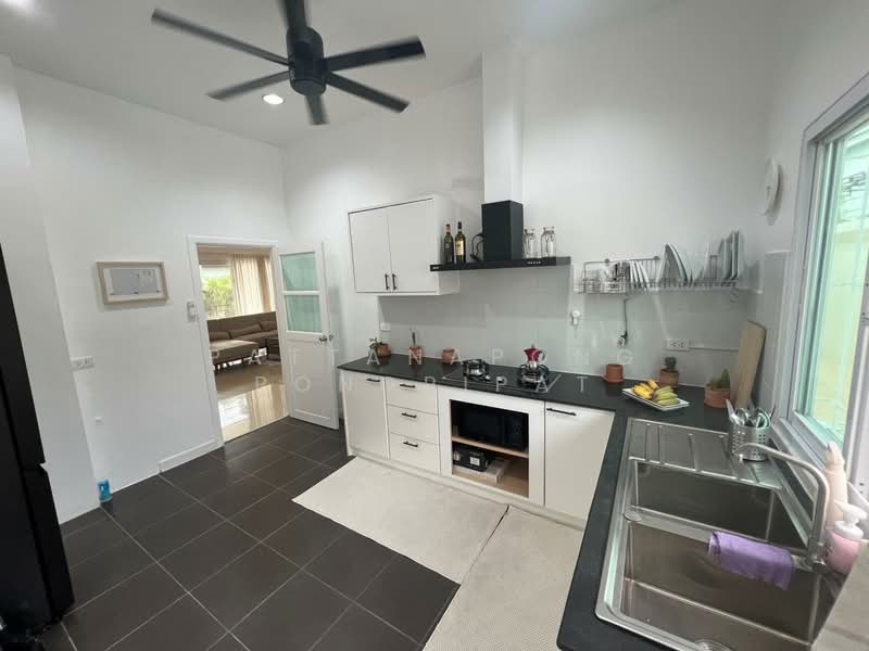 undefined, Chon Buri (Pattaya), Nong Pru, Bang Lamung (Pattaya), Chon Buri (Pattaya), 3 Bedrooms, 157 sqm, Villa For Rent, by Pattanapong Pongpipat, 500443258 - DDproperty.com