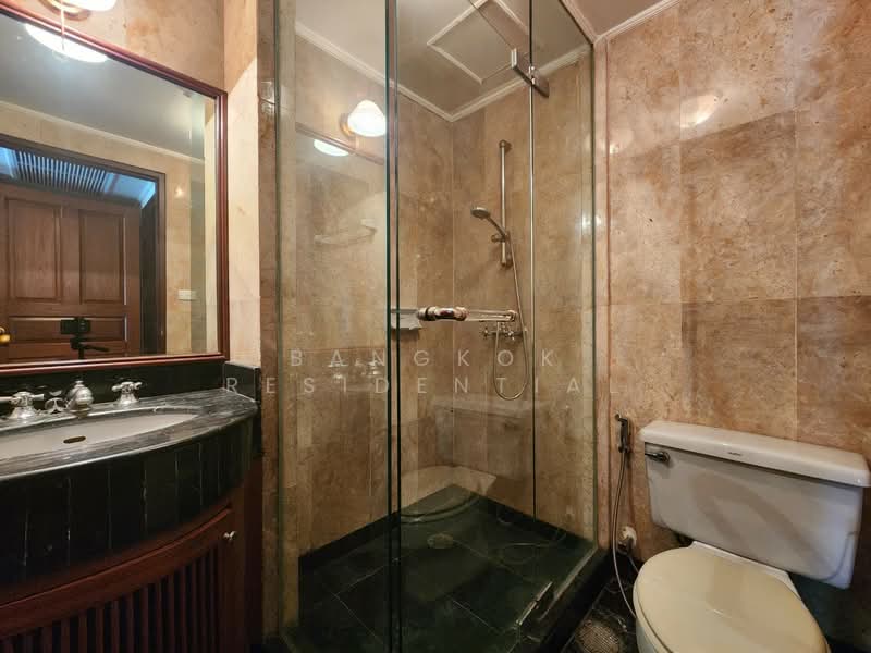 Le Raffine Sukhumvit 24, Bangkok, Soi Sukhumvit 24, Khong Tan, Khlong Toei, Bangkok, 3 Bedrooms, 370 sqm, Condo For Rent, by Bangkok Residential, 500443276 - DDproperty.com