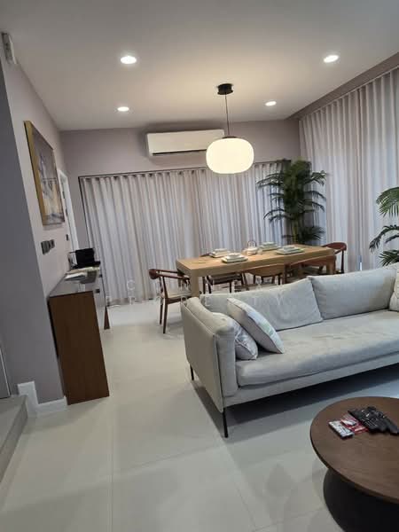 Single - storey house, 51 square wa, Chalong, Phuket, Bangkok, สุวินทวงศ์, Khlong Chan, Bang Kapi, Bangkok, 4 Bedrooms, 285 sqm, Single Detached House For Rent, by Connex Property, 500443280 - DDproperty.com