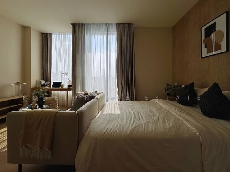 Noble Form Thonglor, Bangkok, Sukhumvit 55, Khlong Tan Nua, Watthana, Bangkok, Studio, 37 sqm, Condo For Rent, by Foreign Hub Estate, 500443286 - DDproperty.com