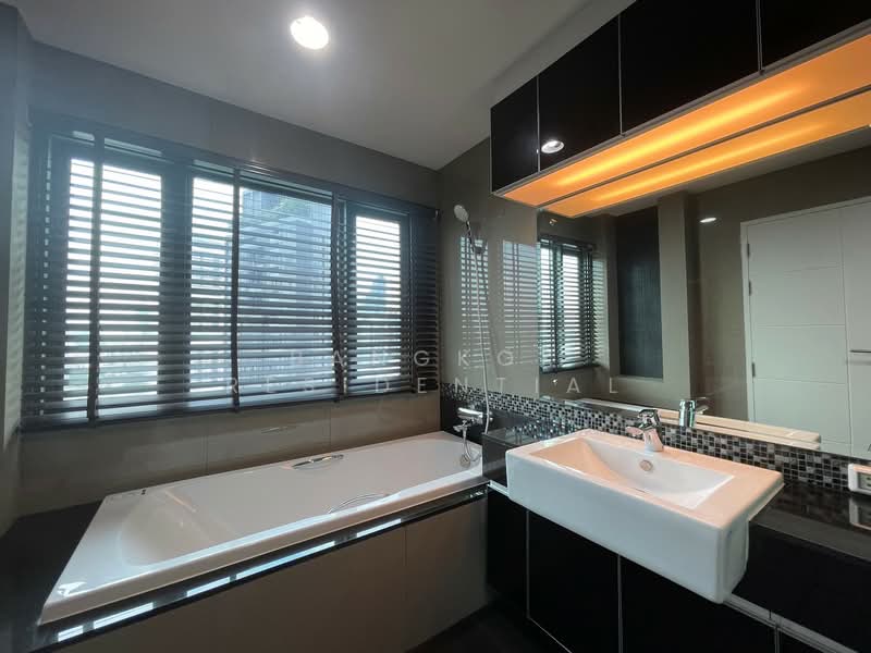 The Crest Sukhumvit 34, Bangkok, 778 Sukhumvit Road, Khong Tan, Khlong Toei, Bangkok, 3 Bedrooms, 162 sqm, Condo For Rent, by Bangkok Residential, 500443300 - DDproperty.com