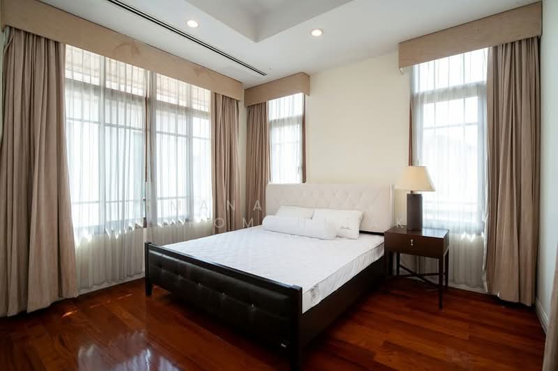 Baan Sansiri Sukhumvit 67, Bangkok, 32 Soi Sukhumvit 67, Phra Kanong Nua, Watthana, Bangkok, 4 Bedrooms, 490 sqm, Single Detached House For Sale, by Manapong Phromphitak, 500443307 - DDproperty.com