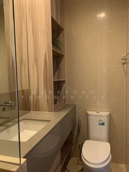 The Esse Asoke, Bangkok, 333 Soi Sukhumvit 21, Sukhumvit Road, Khlongtoei Nua, Watthana, Bangkok, 1 Bedroom, 37 sqm, Condo For Rent, by Manapong Phromphitak, 500443314 - DDproperty.com