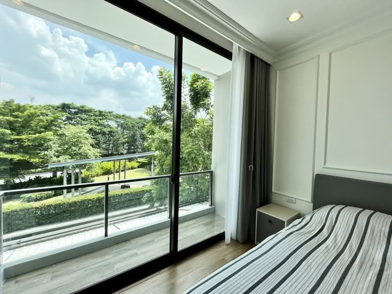 Baan Klang Muang Classe Ekkamai-Ramintra, Bangkok, Sukhonthasawat Road, Lat Phrao, Bangkok, 4 Bedrooms, 241 sqm, Single Detached House For Rent, by Mooky ตุลาพันธุ์, 500443315 - DDproperty.com