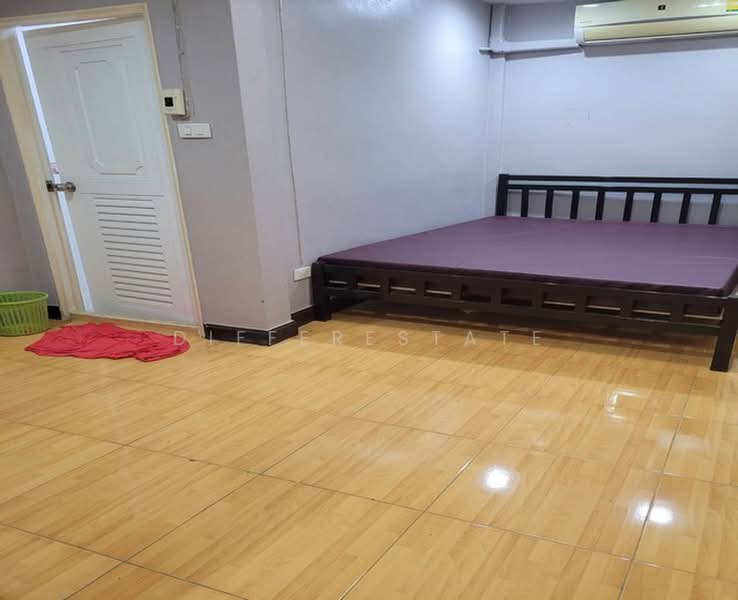 Baan Buathong 3, Nonthaburi, Bang Rak Pattana, Bang Bua Thong, Nonthaburi, 5 Bedrooms, 150 sqm, Townhouse For Rent, by DifferEstate, 500443324 - DDproperty.com