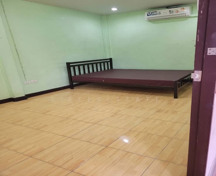 Baan Buathong 3, Nonthaburi, Bang Rak Pattana, Bang Bua Thong, Nonthaburi, 5 Bedrooms, 150 sqm, Townhouse For Rent, by DifferEstate, 500443324 - DDproperty.com