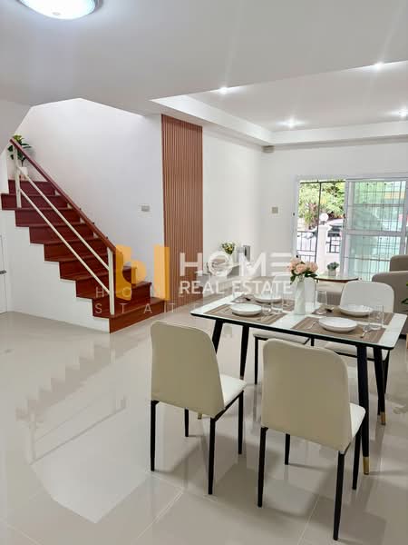 Suan Luang Ville 6, Bangkok, Dok Mai, Prawet, Bangkok, 3 Bedrooms, 130 sqm, Townhouse For Sale, by HOME Real Estate Service, 500443329 - DDproperty.com