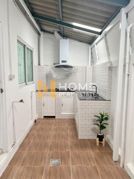 Suan Luang Ville 6, Bangkok, Dok Mai, Prawet, Bangkok, 3 Bedrooms, 130 sqm, Townhouse For Sale, by HOME Real Estate Service, 500443329 - DDproperty.com