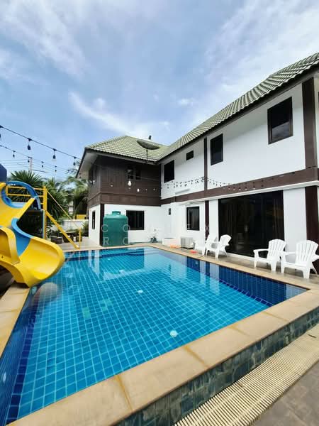 Friendly Land Pool Villa 2 - Pattaya, Chon Buri (Pattaya), ซากแง้ว, Huai Yai, Bang Lamung (Pattaya), Chon Buri (Pattaya), 4 Bedrooms, 300 sqm, Single Detached House For Rent, by Connex Property, 500443331 - DDproperty.com