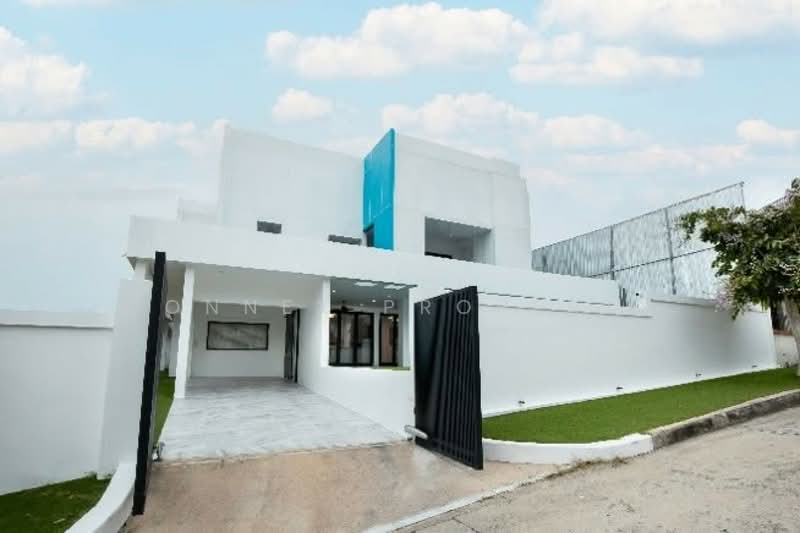 Casa Jomtien Village, Chon Buri (Pattaya), จอมเทียนสายหนึ่ง, Na Kloe, Bang Lamung (Pattaya), Chon Buri (Pattaya), 5 Bedrooms, 300 sqm, Single Detached House For Rent, by Connex Property, 500443341 - DDproperty.com