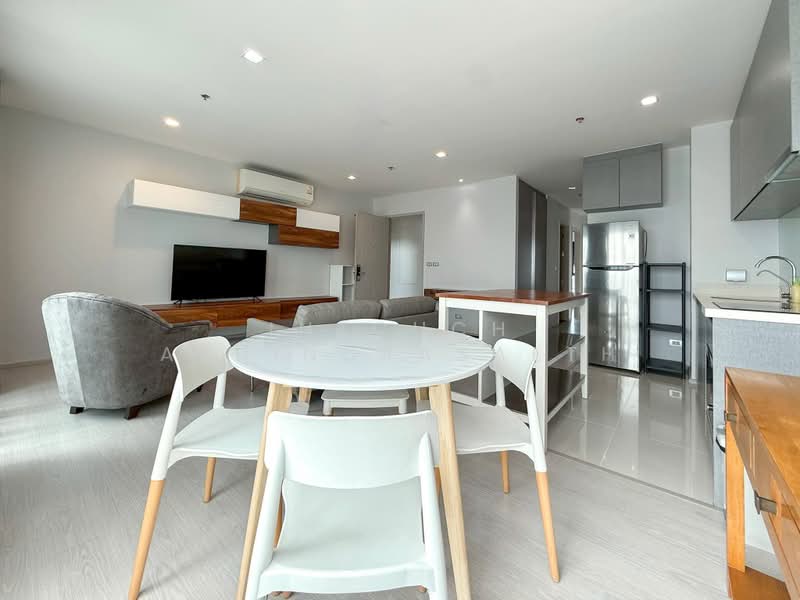 Rhythm Sukhumvit 36-38, Bangkok, 55 Soi Sukhumvit 36, Sukhumvit Road, Phra Kanong, Khlong Toei, Bangkok, 2 Bedrooms, 88 sqm, Condo For Rent, by Intouch Abhinorasaeth, 500443361 - DDproperty.com