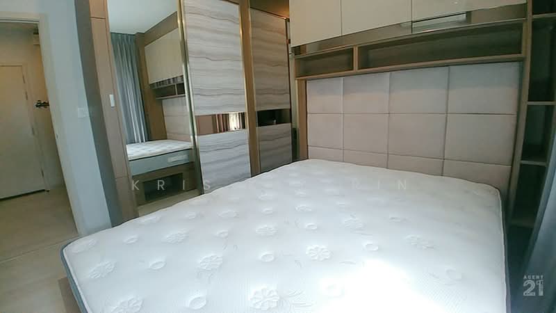 Life Pinklao, Bangkok, Boromarajonani Road, Bang Bamru, Bang Phlat, Bangkok, 1 Bedroom, 30 sqm, Condo For Rent, by Kris Kajarin, 500443372 - DDproperty.com