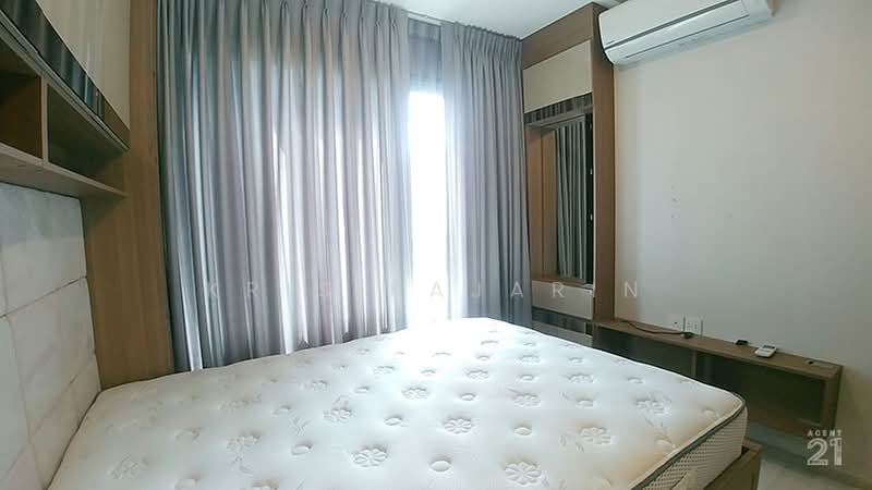 Life Pinklao, Bangkok, Boromarajonani Road, Bang Bamru, Bang Phlat, Bangkok, 1 Bedroom, 30 sqm, Condo For Rent, by Kris Kajarin, 500443372 - DDproperty.com