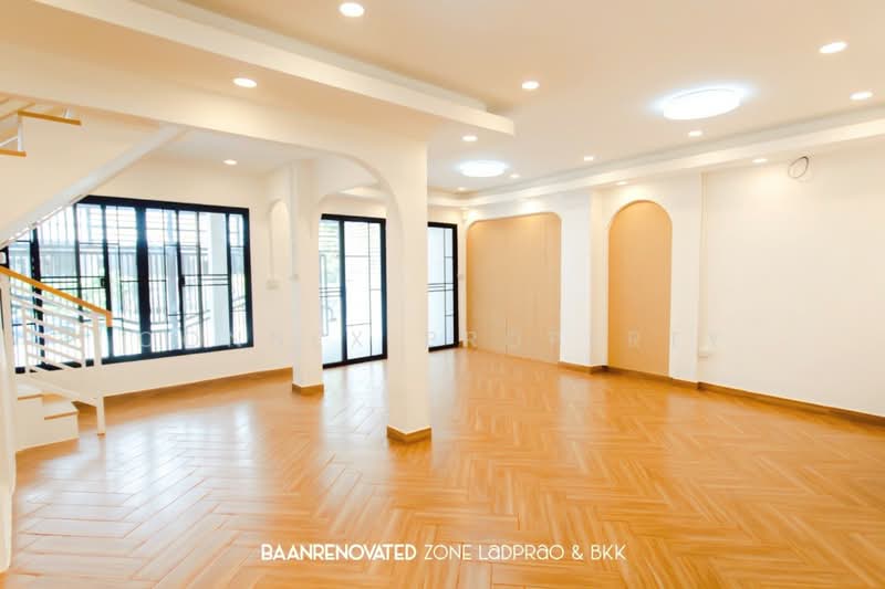 Zigzag House, Ladprao 93, Yaek 6, Bangkok, ลาดพร้าว, Phlapphla, Wang Thonglang, Bangkok, 4 Bedrooms, 21 sqm, Townhouse For Sale, by Connex Property, 500443388 - DDproperty.com