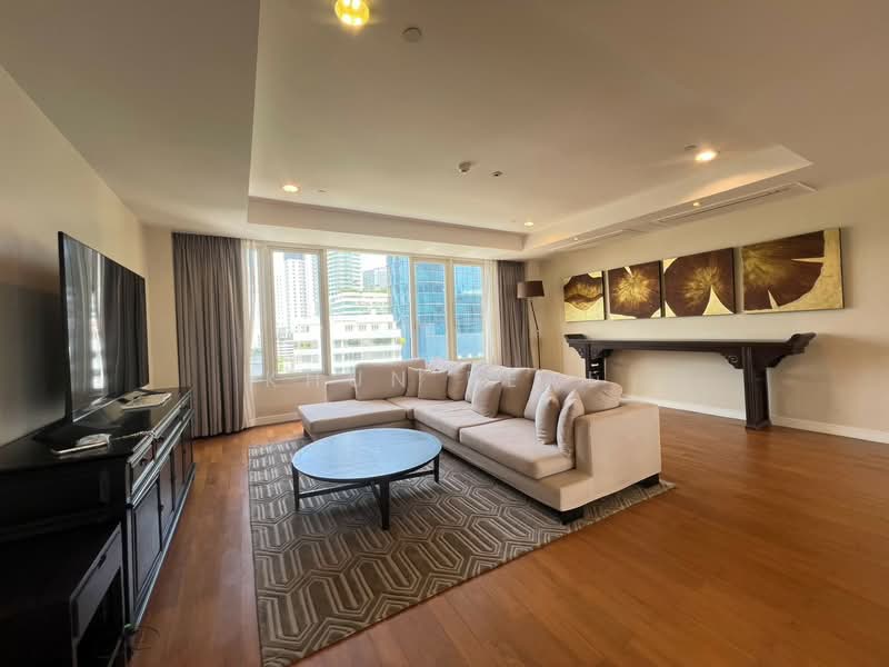 Hampton Thonglor 10, Bangkok, 324 Soi Thonglor 10, Sukhumvit Road, Khlong Tan Nua, Watthana, Bangkok, 4 Bedrooms, 232 sqm, Condo For Rent, by Khun Real, 500443390 - DDproperty.com